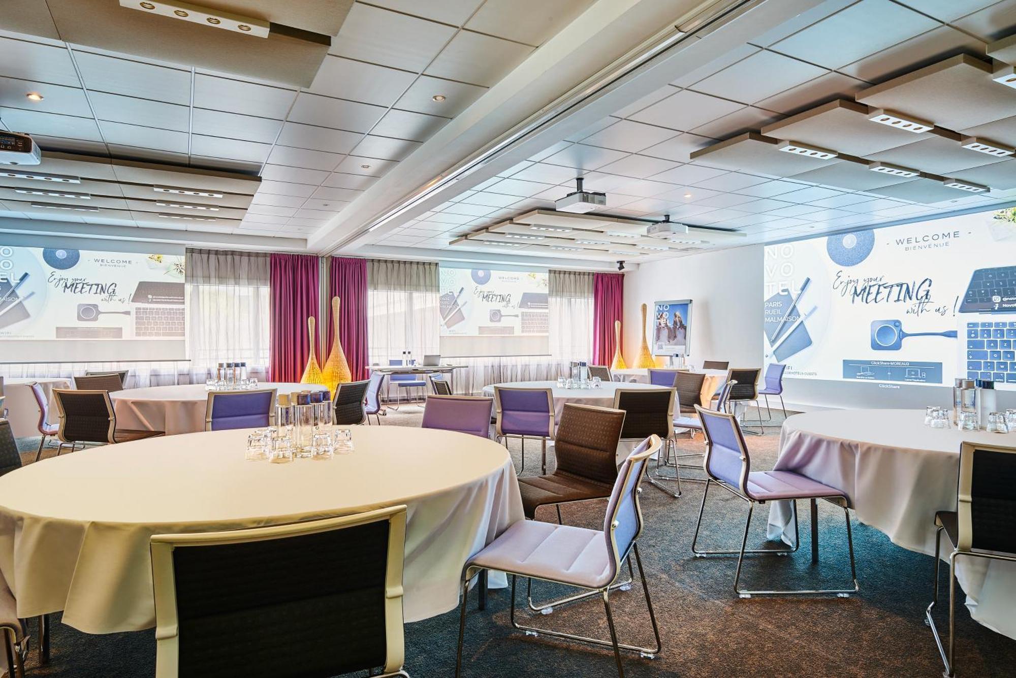 Novotel Paris Rueil Malmaison Екстериор снимка