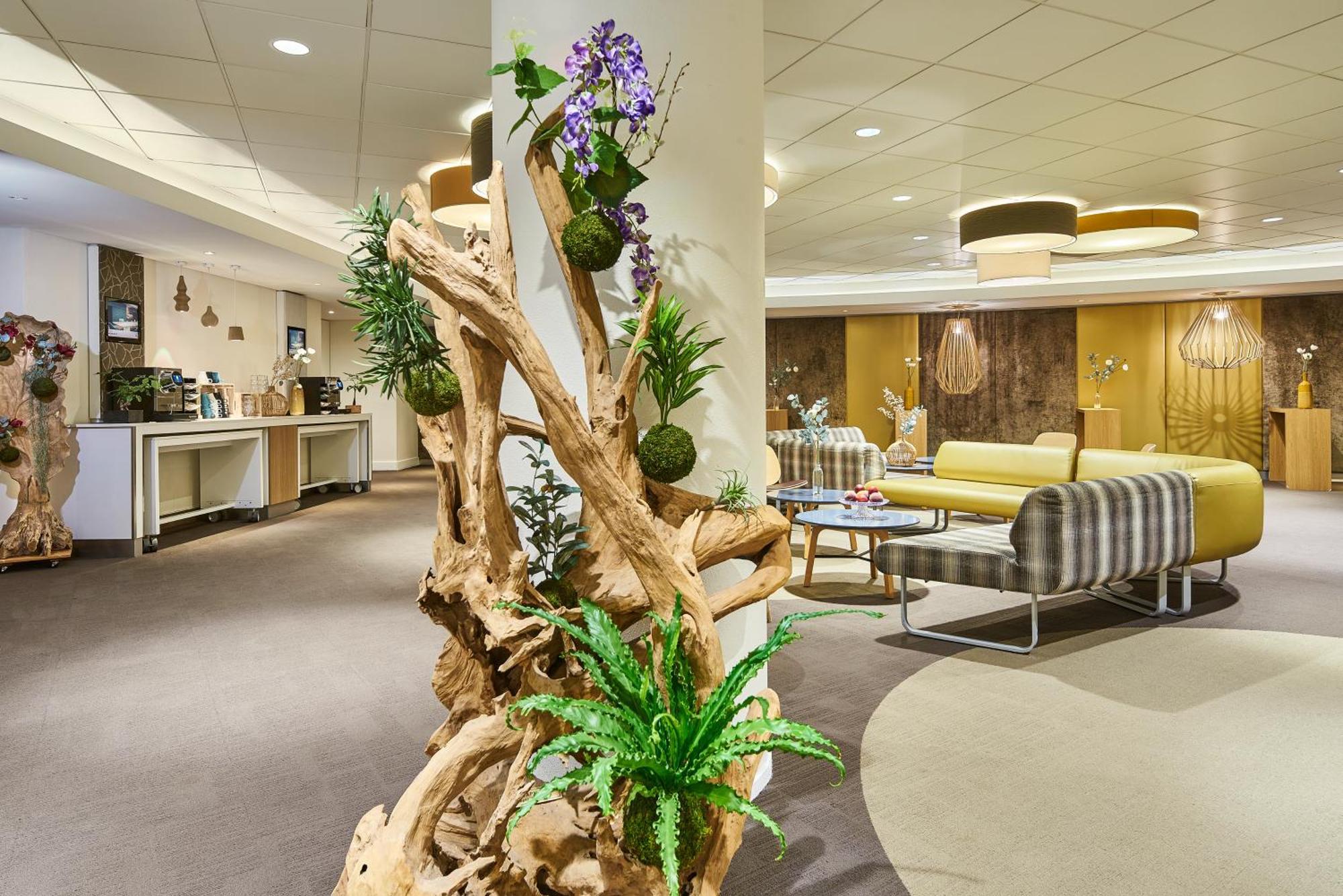 Novotel Paris Rueil Malmaison Екстериор снимка