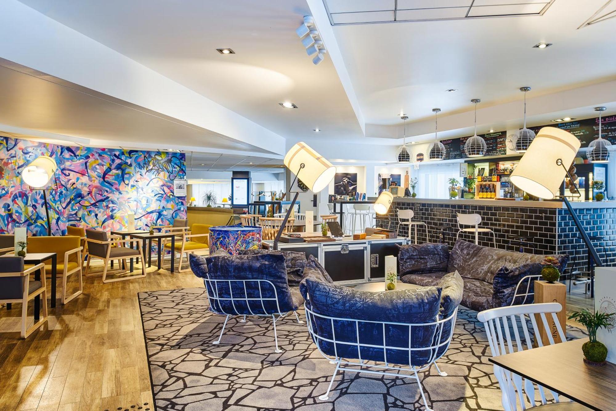 Novotel Paris Rueil Malmaison Екстериор снимка